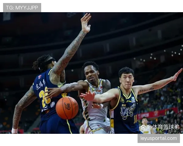 辽宁两外援威尔斯与莫兰德已归队训练